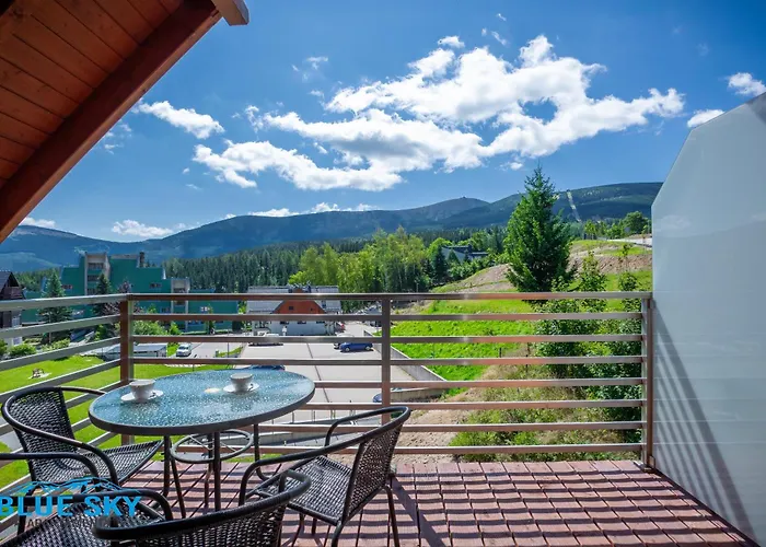 Apartamenty Bluesky - Karkonoska 13, Z Widokiem Na Gory, Blisko Szlakow I Wyciagow, W Zielonej Okolicy